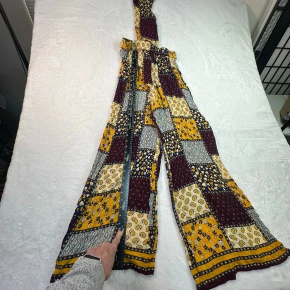 Earthbound Trading Co Jumpsuit Women Size M Multicolor Patchwork Halter Wide Leg - Picture 5 of 12